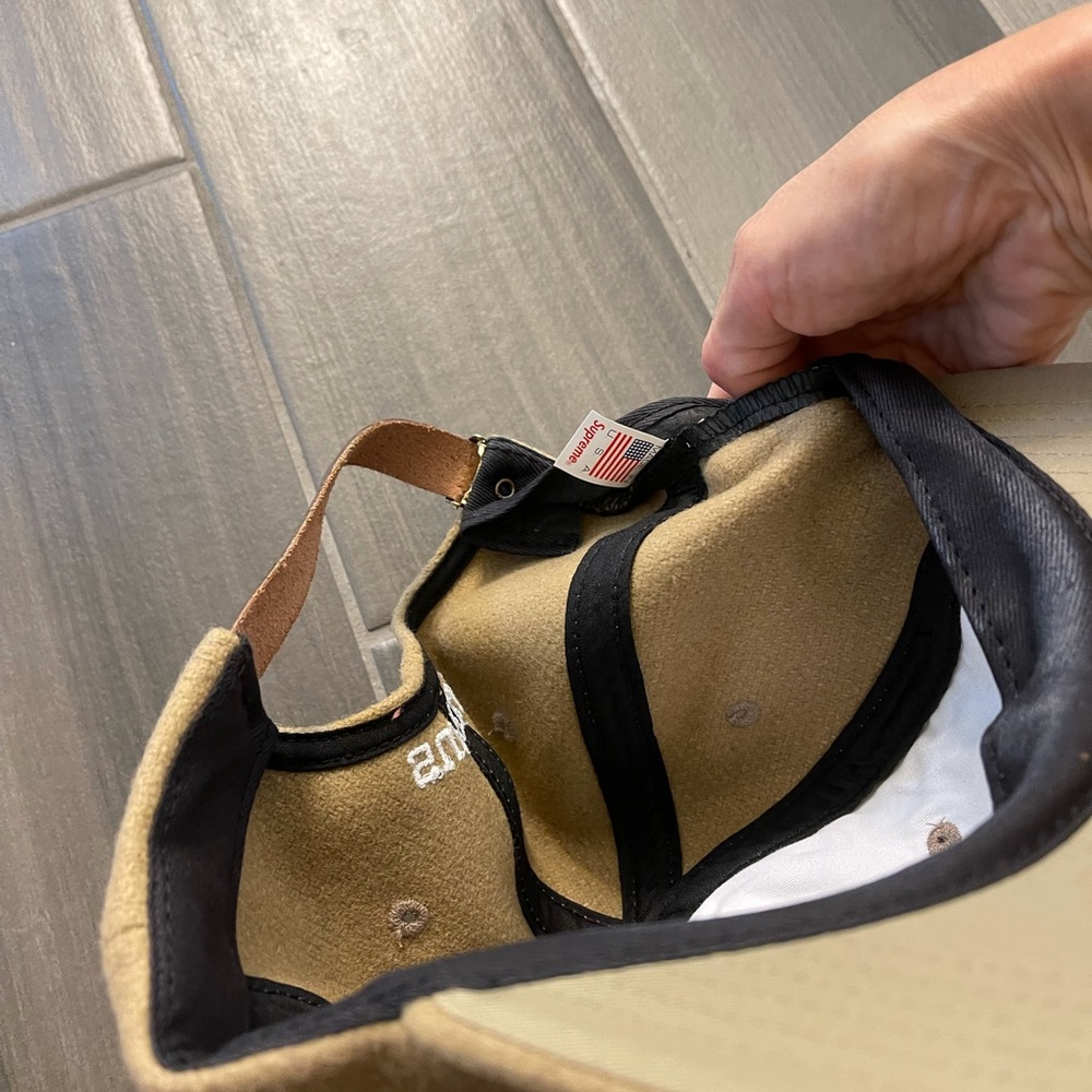 Auth . Supreme hat - Picture 4 of 4